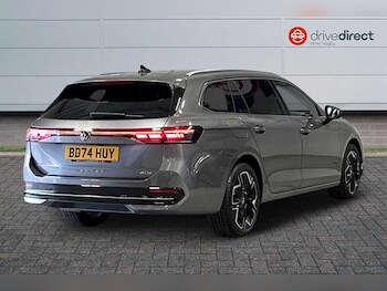 Used Volkswagen Passat undefined for sale - 76930460: Photo