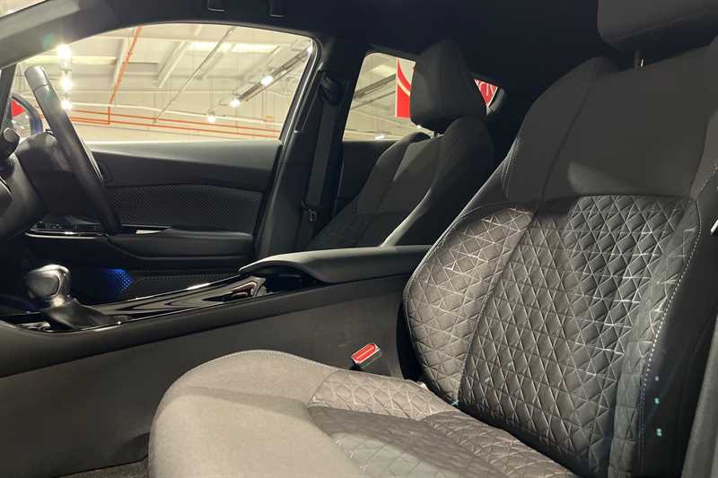 Used Toyota C-HR 2021 for sale - 78208467: Photo 23