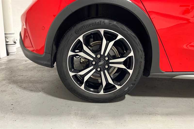 Used Ford Focus 2021 for sale - 77567078: Photo 10