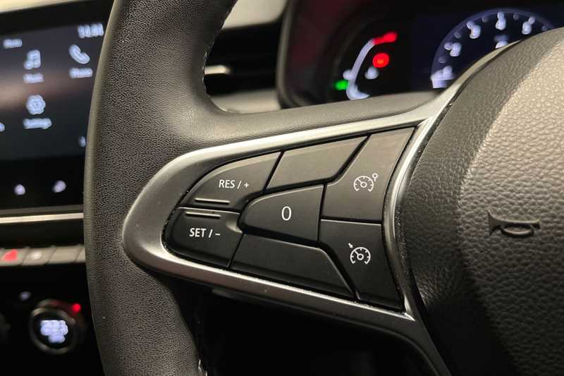 Used Renault Clio 2023 for sale - 77887783: Photo 21