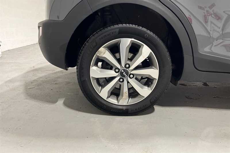 Used Kia Stonic 2023 for sale - 77699937: Photo 10