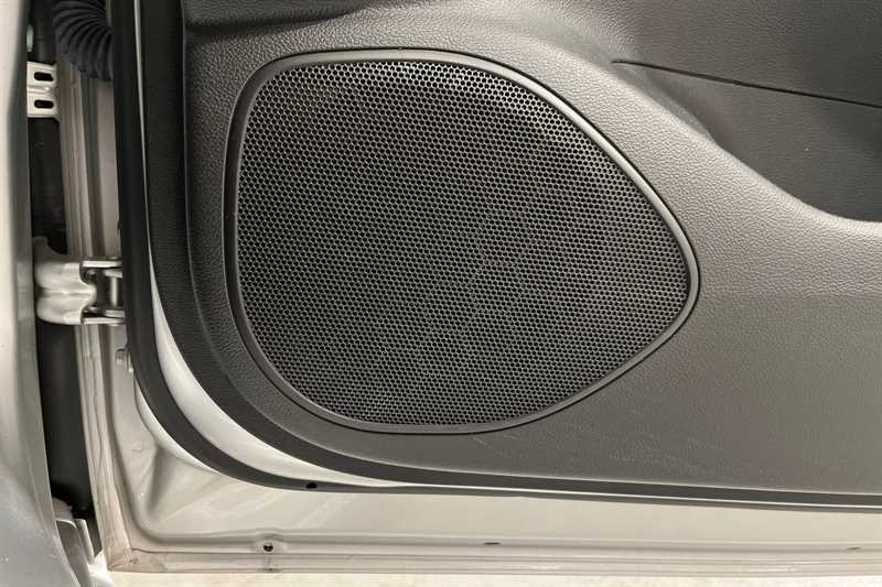 Used Vauxhall Astra for sale - 76463129: Photo 29