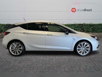Used Vauxhall Astra undefined for sale - 76463129: Photo