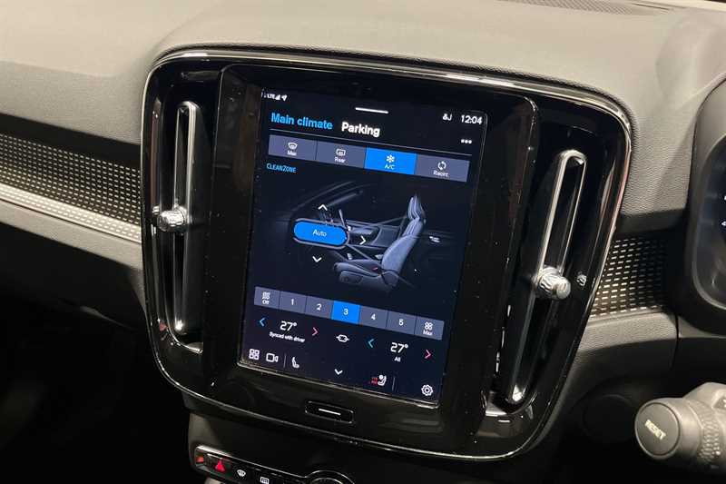 Used Volvo XC40 2022 for sale - 76734135: Photo 15