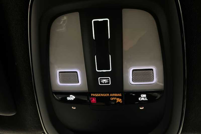 Used Volvo XC40 2022 for sale - 76734135: Photo 42