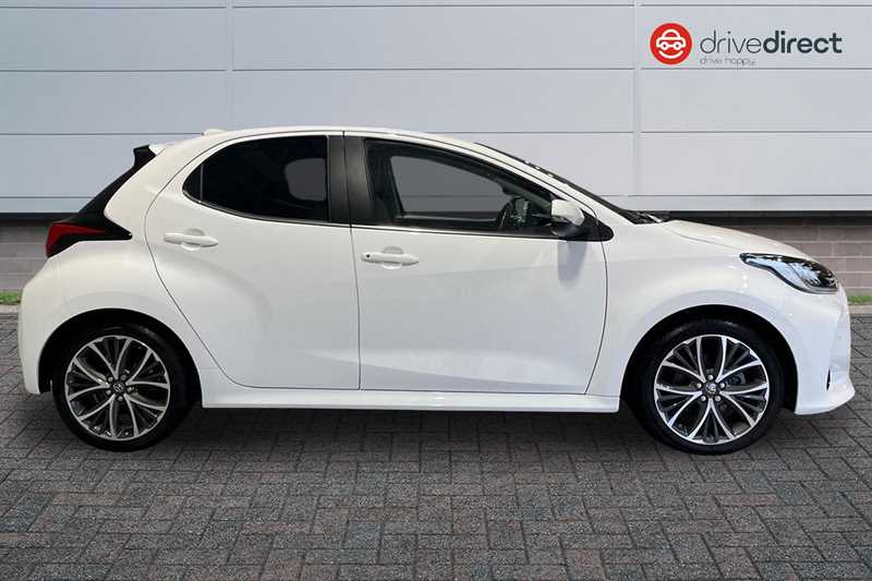 Used Toyota Yaris 2023 for sale - 77474303: Photo 2
