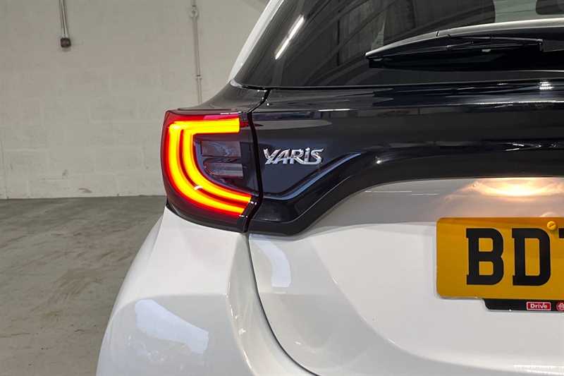 Used Toyota Yaris 2023 for sale - 77474303: Photo 31