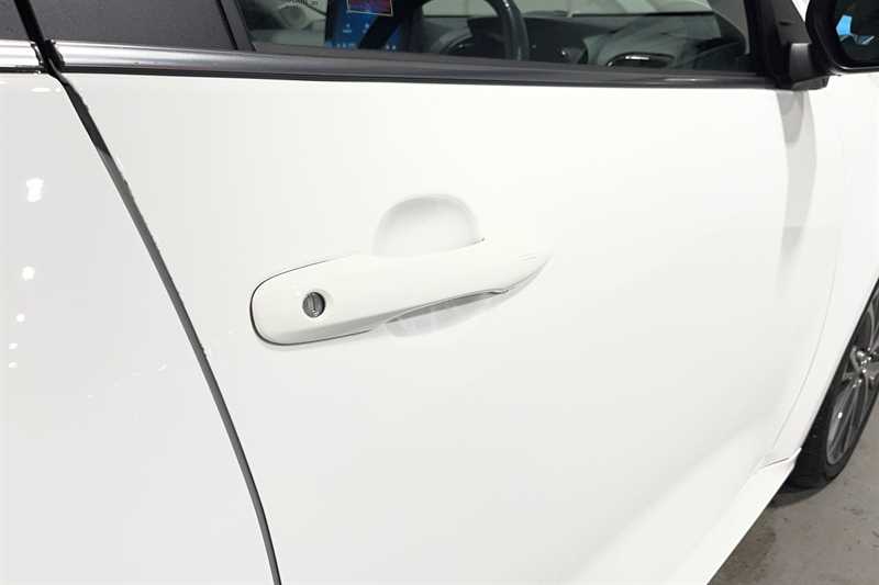 Used Toyota Yaris 2023 for sale - 77474303: Photo 33