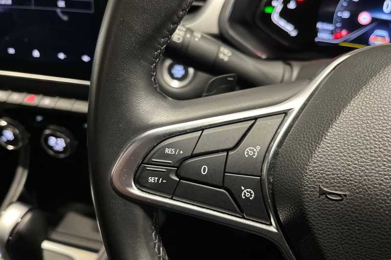 Used Renault Captur 2020 for sale - 77843174: Photo 21