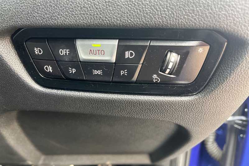 Used BMW 3 Series 2021 for sale - 76844256: Photo 36