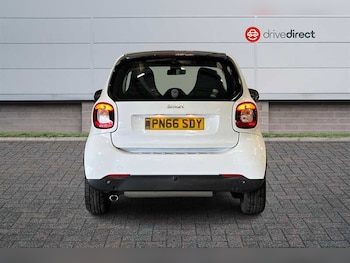 Used smart fortwo 2016 for sale - 78625925: Photo