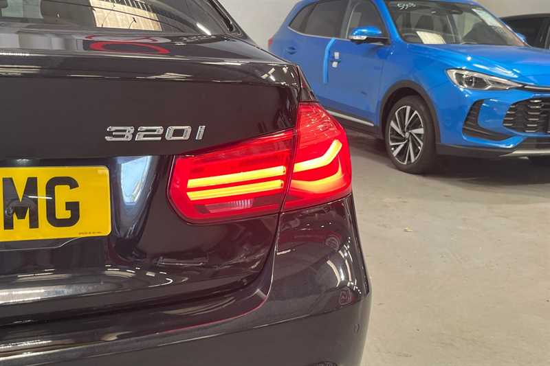 Used BMW 3 Series 2019 for sale - 76955738: Photo 32