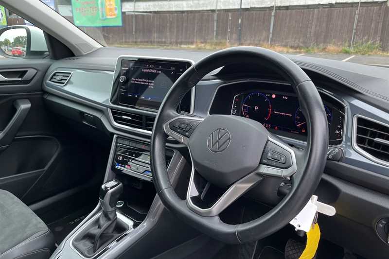 Used Volkswagen T-Roc 2022 for sale - 76529988: Photo 14