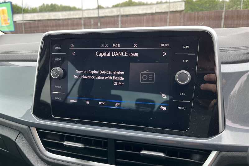 Used Volkswagen T-Roc 2022 for sale - 76529988: Photo 17