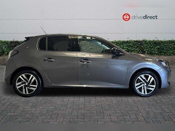 Used Peugeot 208 2022 for sale - 75461095: Photo