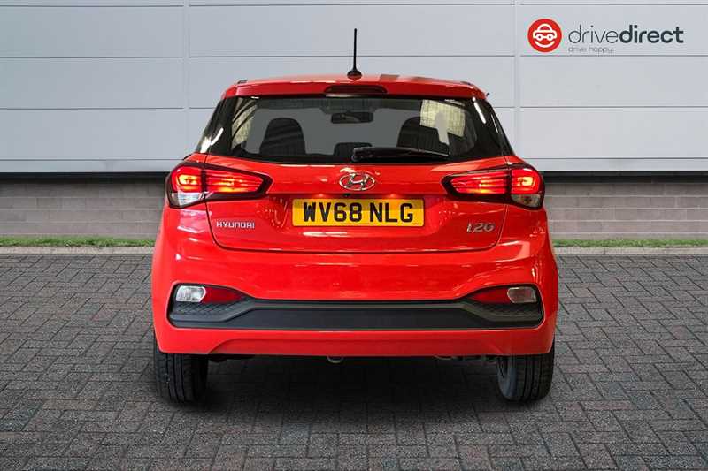 Used Hyundai i20 2018 for sale - 76504124: Photo 4