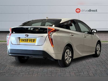 Used Toyota Prius 2018 for sale - 79402546: Photo
