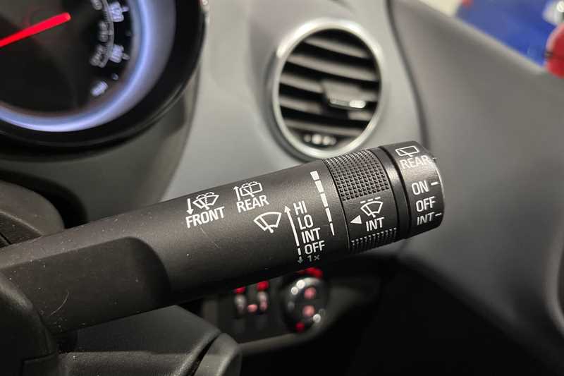 Used Vauxhall Meriva 2015 for sale - 76805864: Photo 38