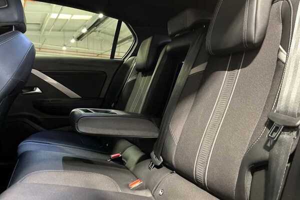 Used Vauxhall Astra 2024 for sale - 76261996: Photo 24