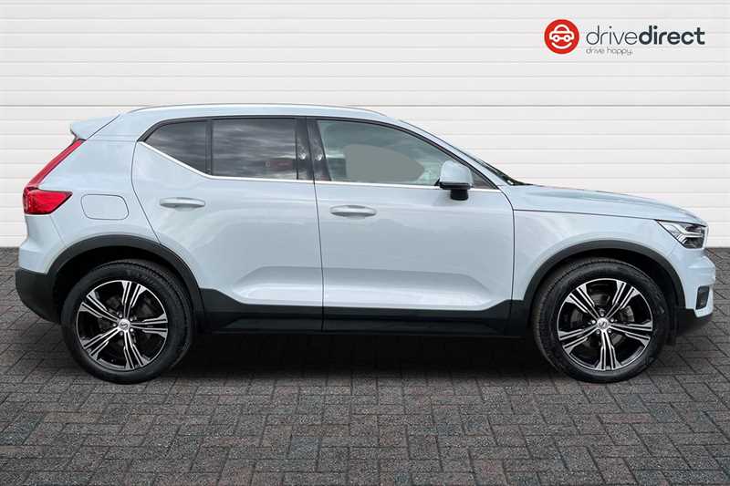 Used Volvo XC40 2020 for sale - 76530410: Photo 2