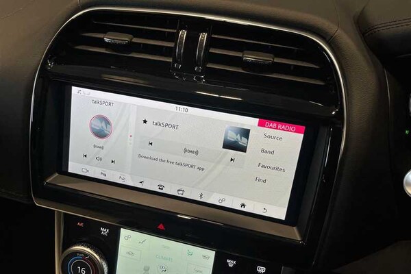 Used Jaguar XE 2019 for sale - 75672265: Photo 17