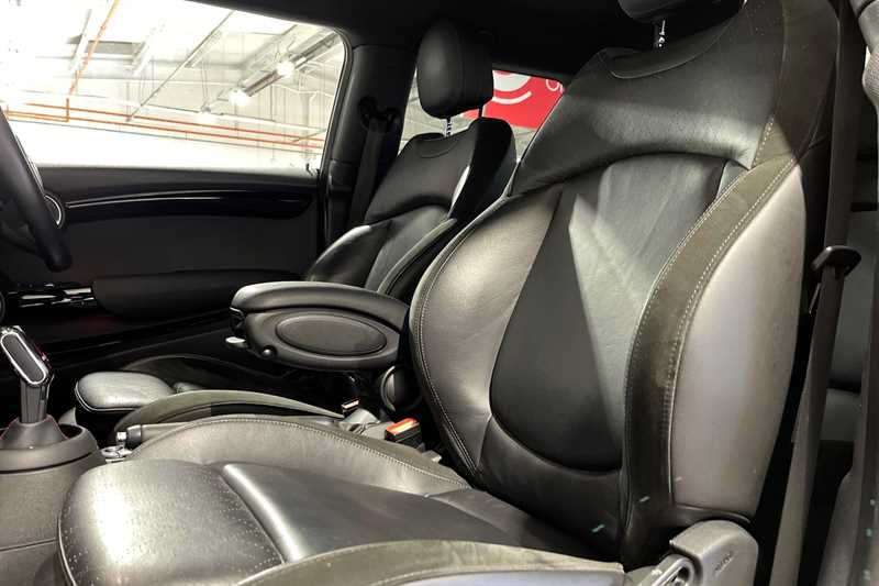 Used MINI Hatch 2019 for sale - 77309794: Photo 23