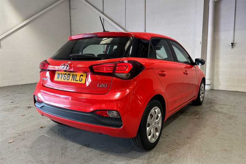 Used Hyundai i20 2018 for sale - 76525376: Photo 44