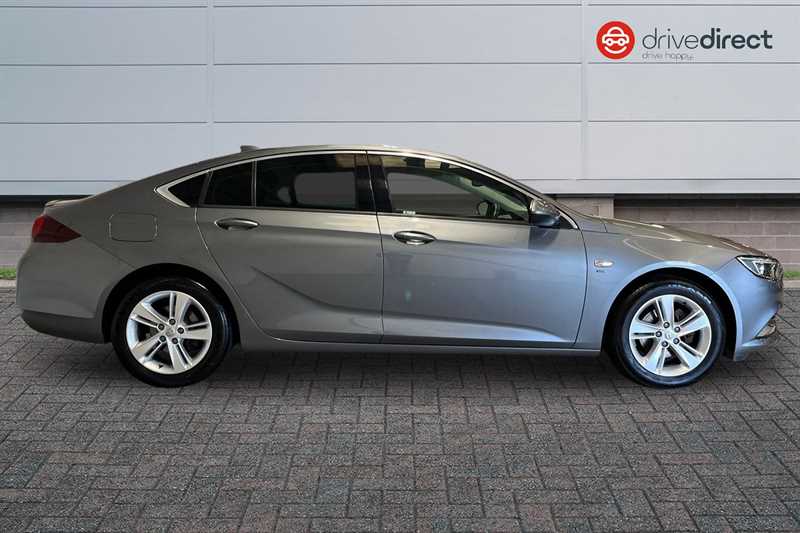 Used Vauxhall Insignia 2019 for sale - 76489304: Photo 2