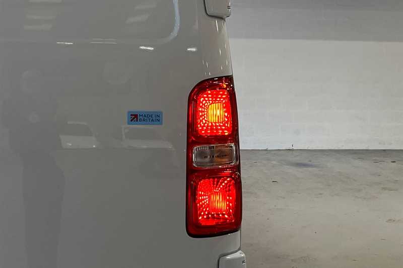 Used Vauxhall Vivaro for sale - 77745683: Photo 32