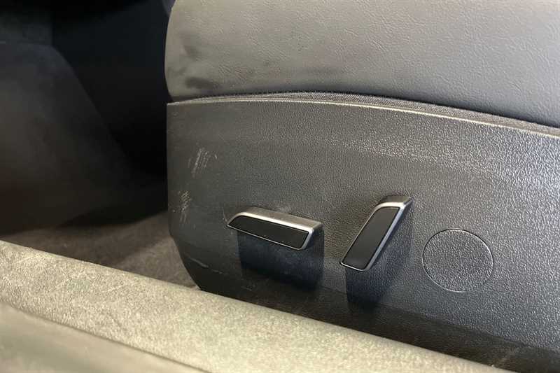 Used Tesla Model 3 for sale - 78131204: Photo 40