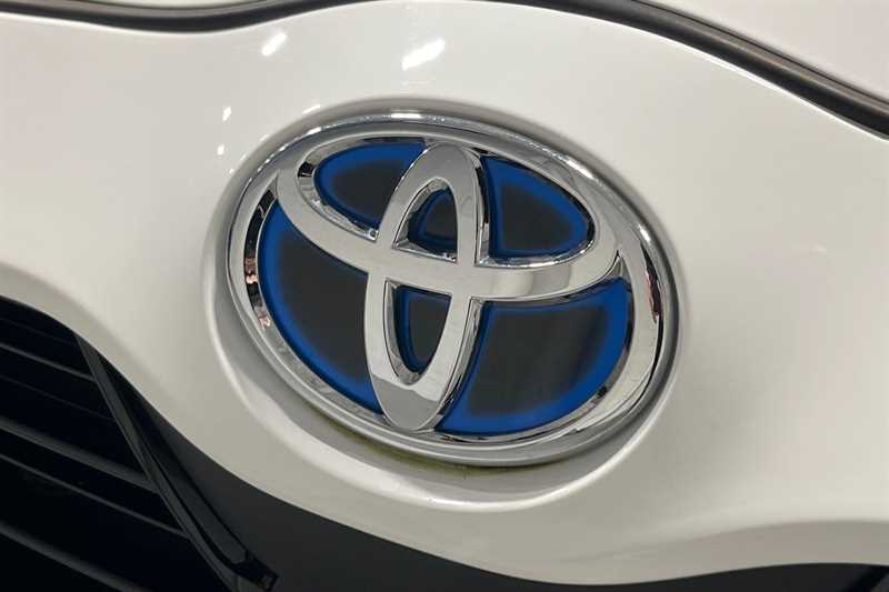 Used Toyota Yaris 2023 for sale - 76516635: Photo 36