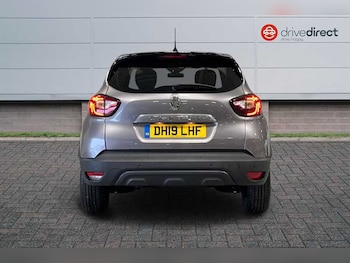 Used Renault Captur 2019 for sale - 77887972: Photo