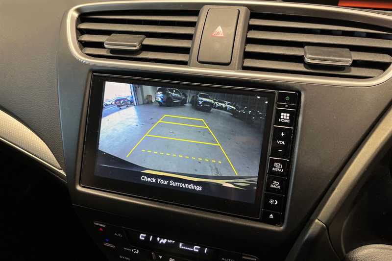 Used Honda Civic 2016 for sale - 77322600: Photo 19