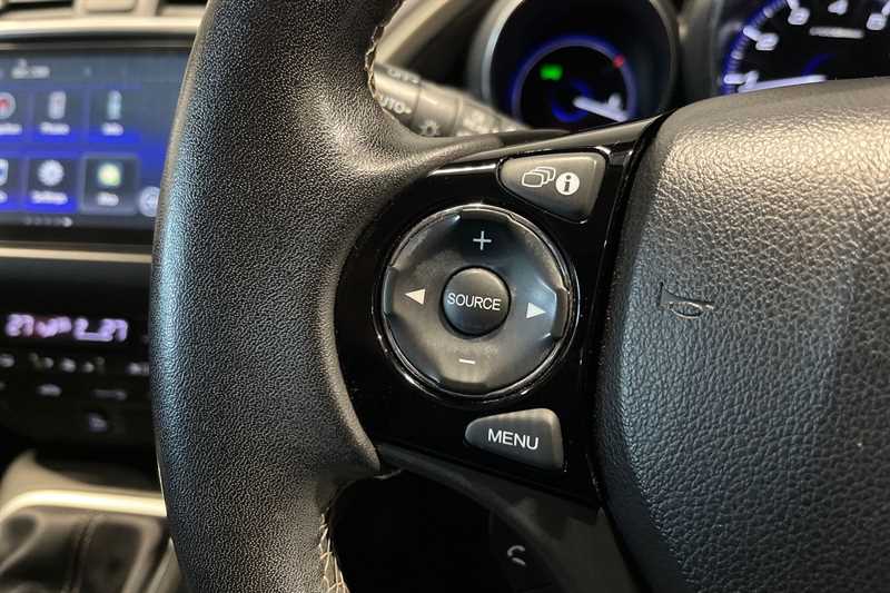 Used Honda Civic 2016 for sale - 77322600: Photo 21