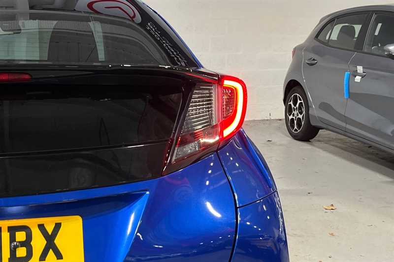 Used Honda Civic 2016 for sale - 77322600: Photo 32