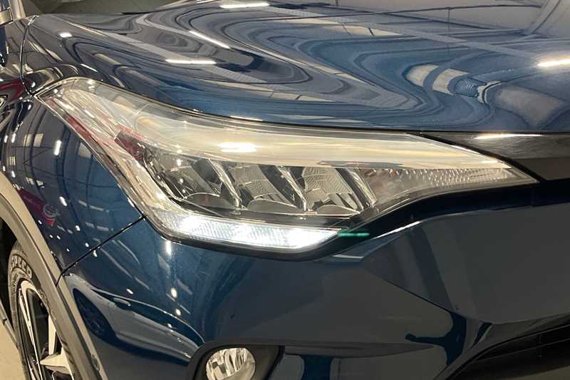 Used Toyota C-HR 2023 for sale - 78130454: Photo 28