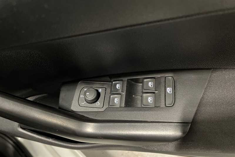 Used Volkswagen Polo 2022 for sale - 76204133: Photo 16