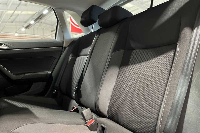 Used Volkswagen Polo 2022 for sale - 76204133: Photo 24