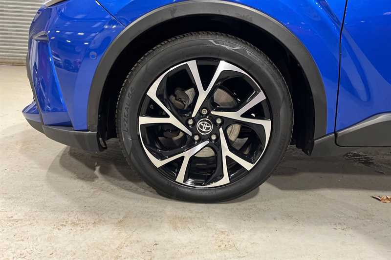 Used Toyota C-HR 2021 for sale - 77915094: Photo 12