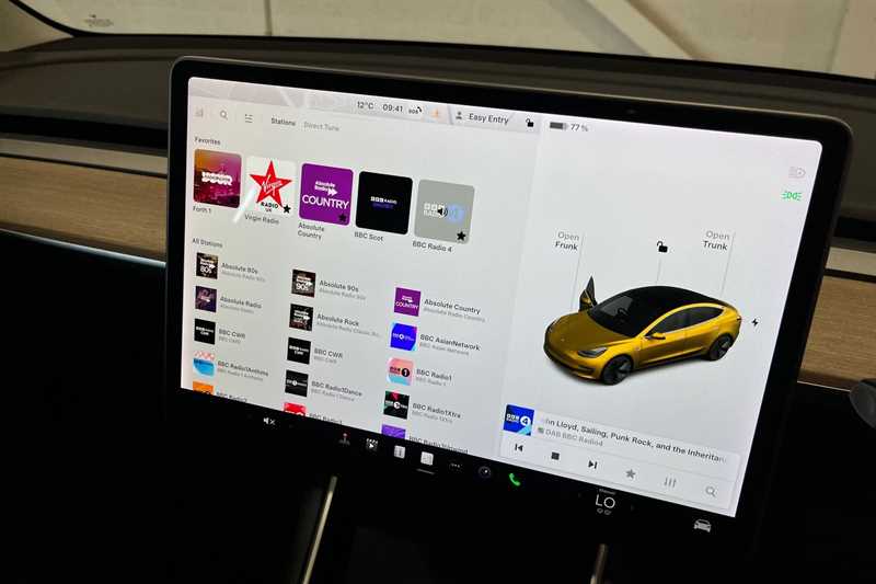 Used Tesla Model 3 2020 for sale - 78217779: Photo 17