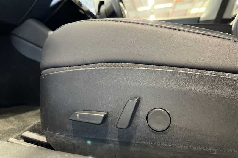 Used Tesla Model 3 2020 for sale - 78217779: Photo 43