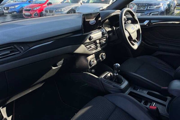 Used Ford Focus 2021 for sale - 75554828: Photo 13