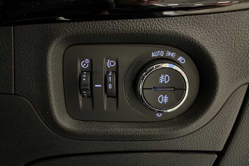 Used Vauxhall Astra for sale - 76462421: Photo 26