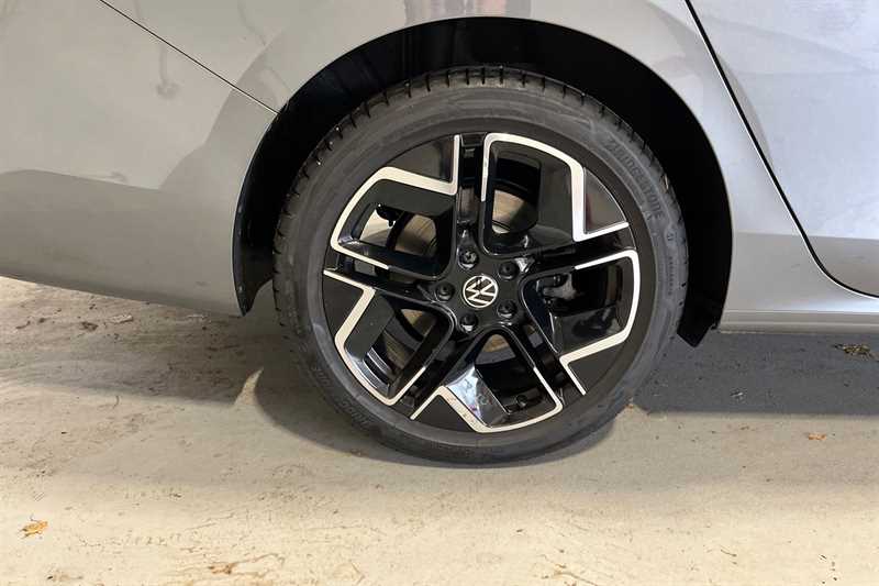 Used Volkswagen Passat 2025 for sale - 76530498: Photo 10