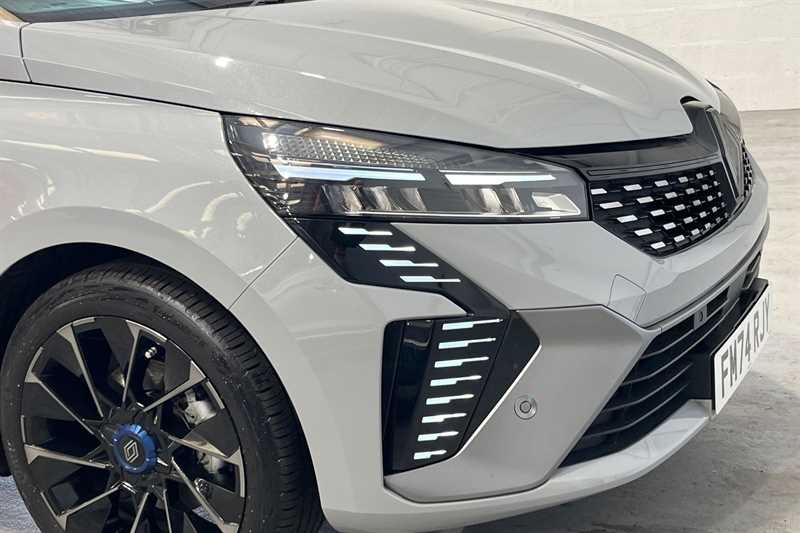 Used Renault Clio 2024 for sale - 78208274: Photo 28