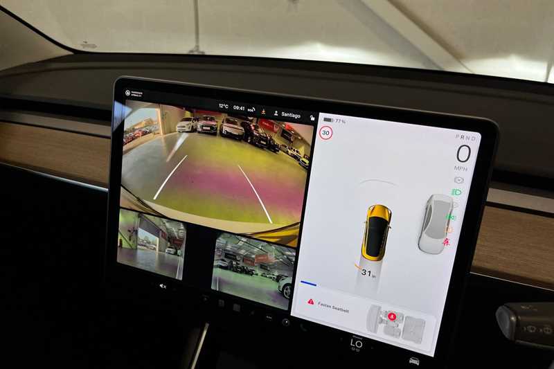 Used Tesla Model 3 2020 for sale - 78138899: Photo 19