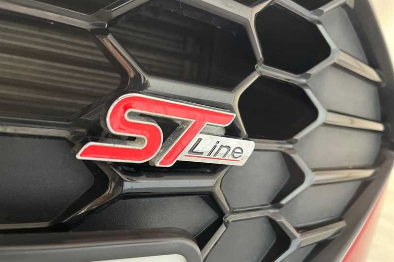 Used Ford Focus 2024 for sale - 77944094: Photo 30