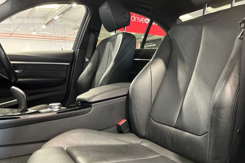 Used BMW 3 Series 2019 for sale - 76733801: Photo 23