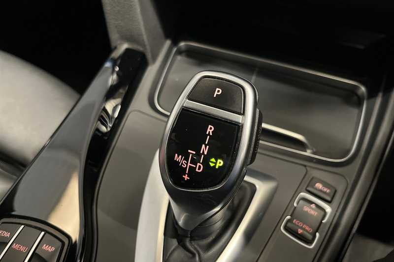 Used BMW 3 Series 2019 for sale - 76733801: Photo 38