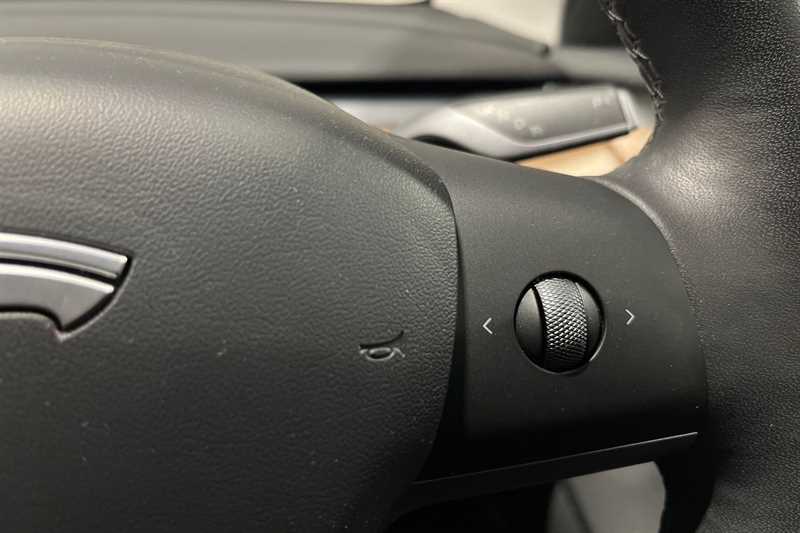 Used Tesla Model 3 2022 for sale - 77843343: Photo 22